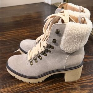 Mi.iM Women's Cream Lace-Up Boots